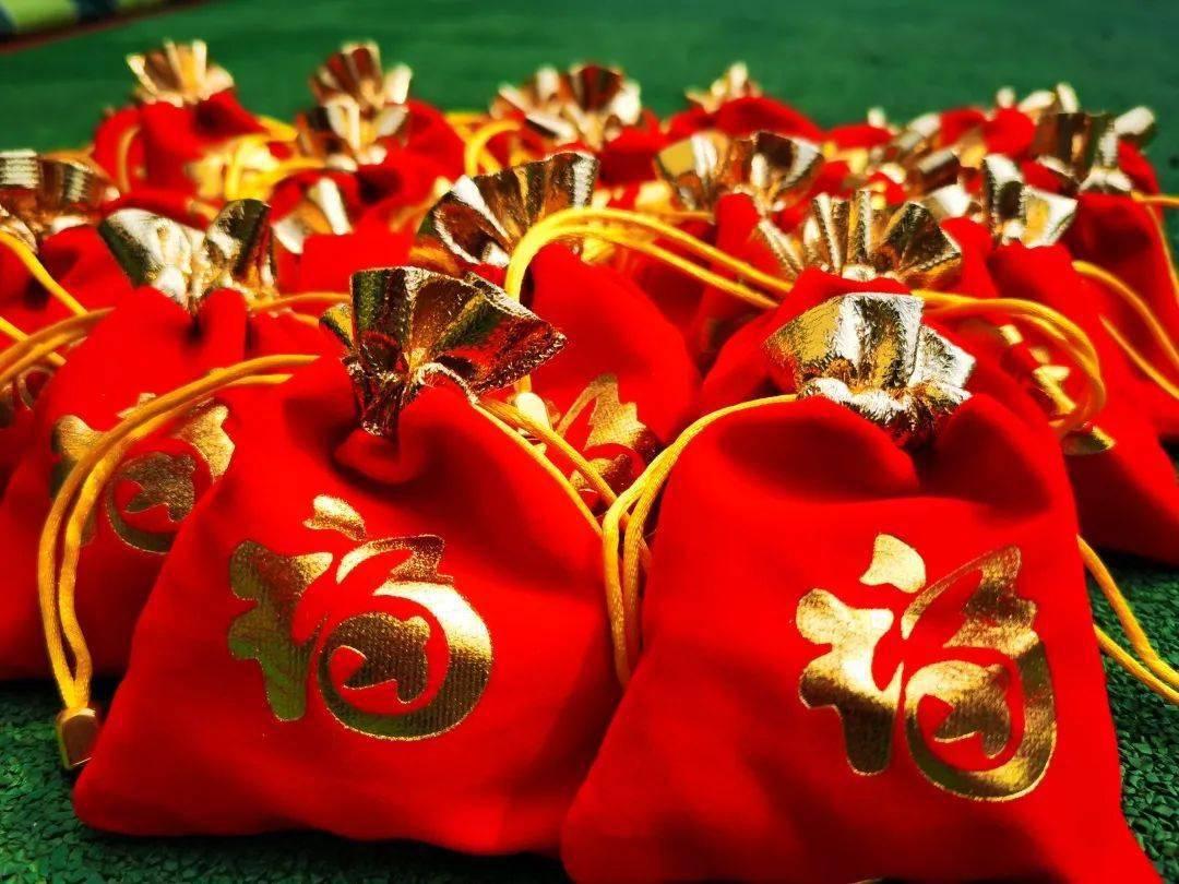 故意杀人罪、放火罪、爆炸罪，这三个罪哪个最重呢？游戏画面